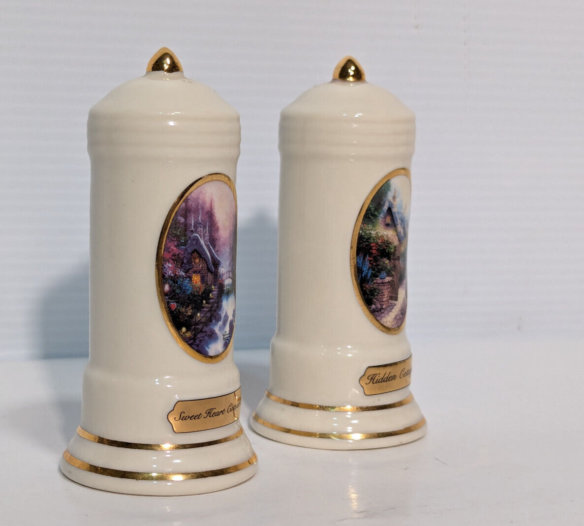 Thomas Kinkade Porcelain Salt and Pepper Shakers Sweet Heart, Hidden Cottage II