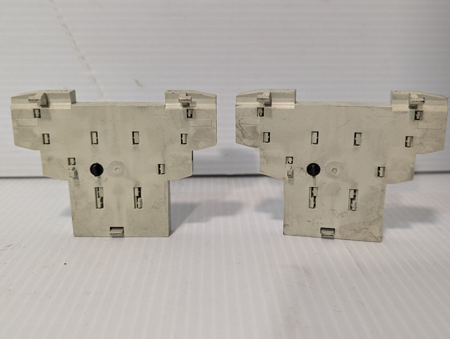 Lot of 2: Eaton XTPAXSA11 Motor Control Auxilary Contact -Free Shipping