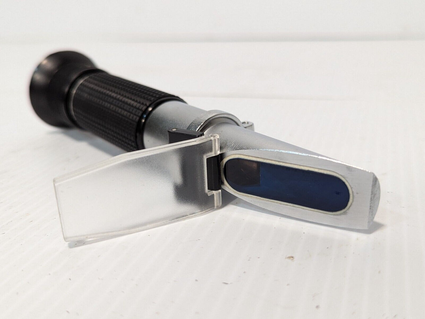 Westover RHB-32 handheld Brix refractometer with case as pictured -Free Shipping