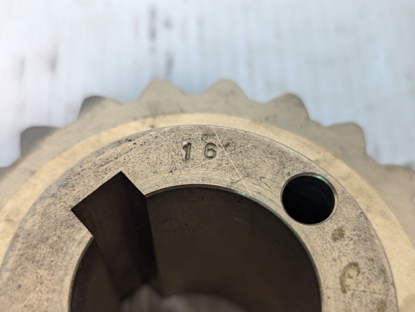 23 Tooth Brass Worm Gear 4" Dia 1 3/8" Notched Bore 2 1/2" H