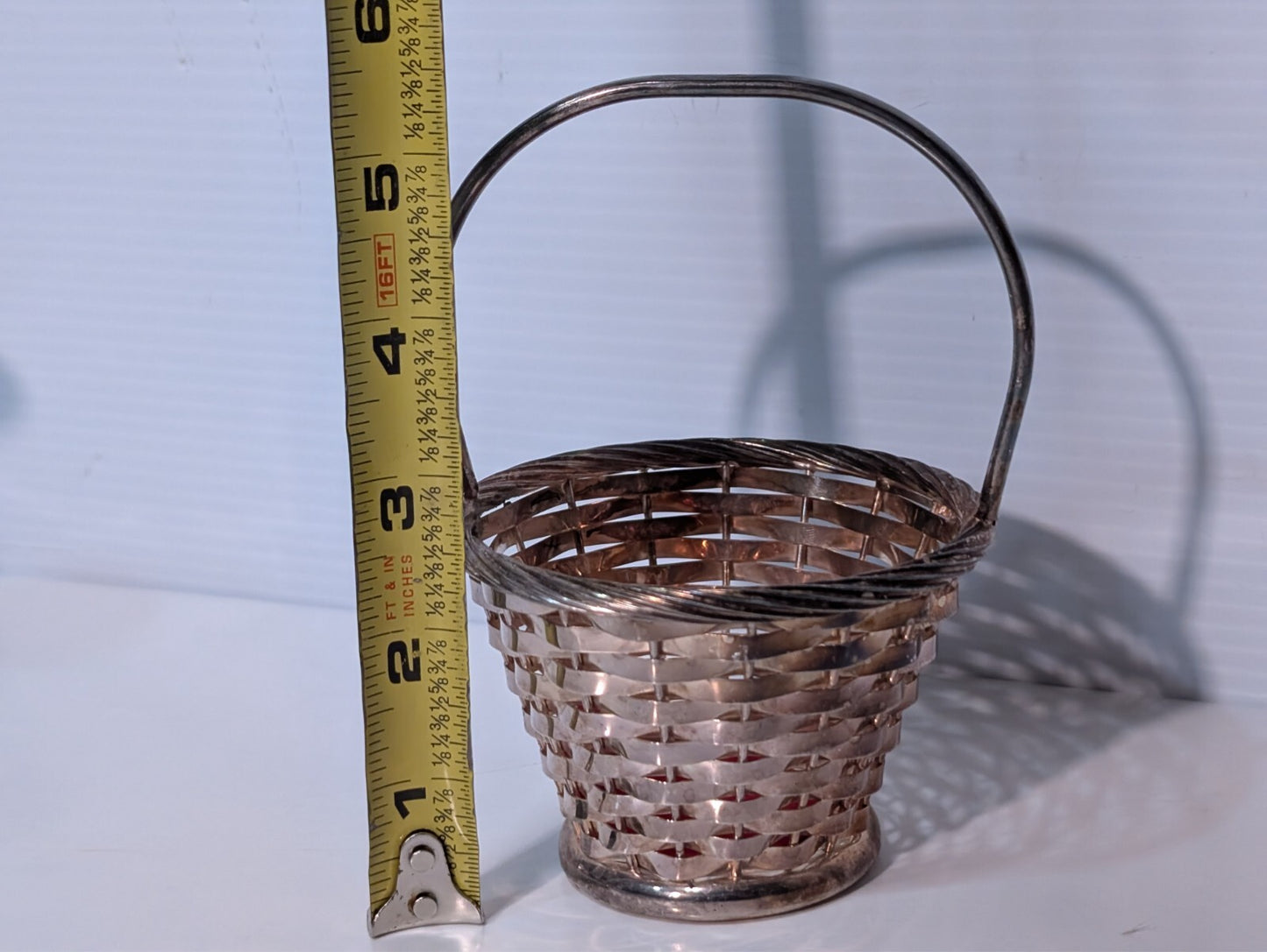 Vintage Newport Silver Woven Easter Basket #YB-178 with handle
