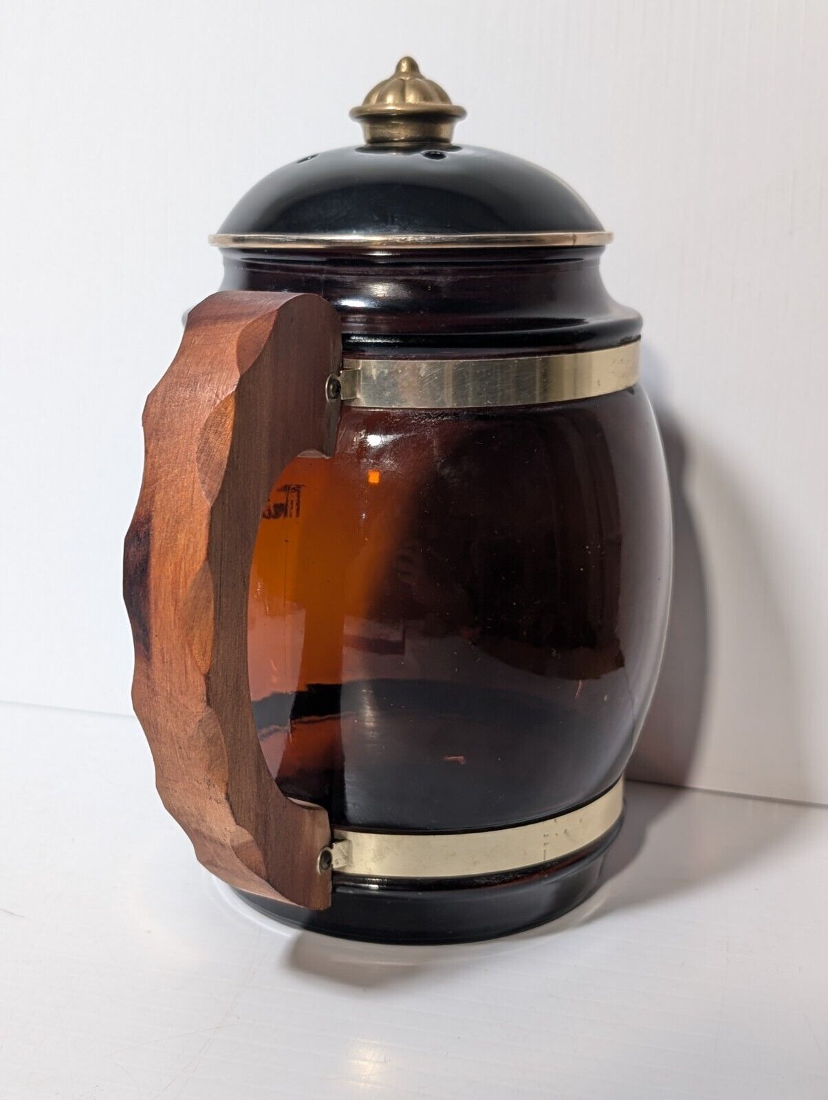 Vintage Siesta Ware "Think Big" Glass Barrel Mug Amber with Wooden Handle