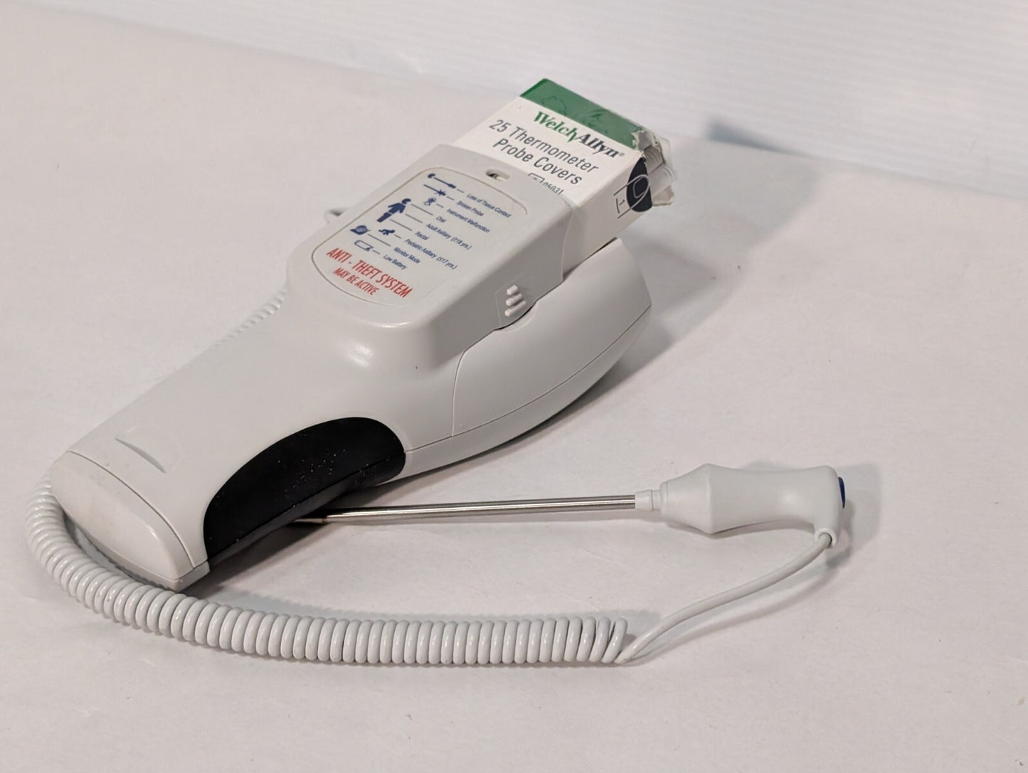 Welch Allyn Digital Thermometer SureTemp Plus 690 with Probe + Probe Covers