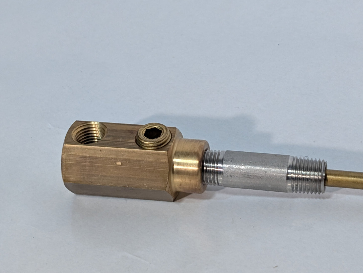 141N-4 Nipple Type Cascade Assembly 1/4", Brass, Stainless, Cooling