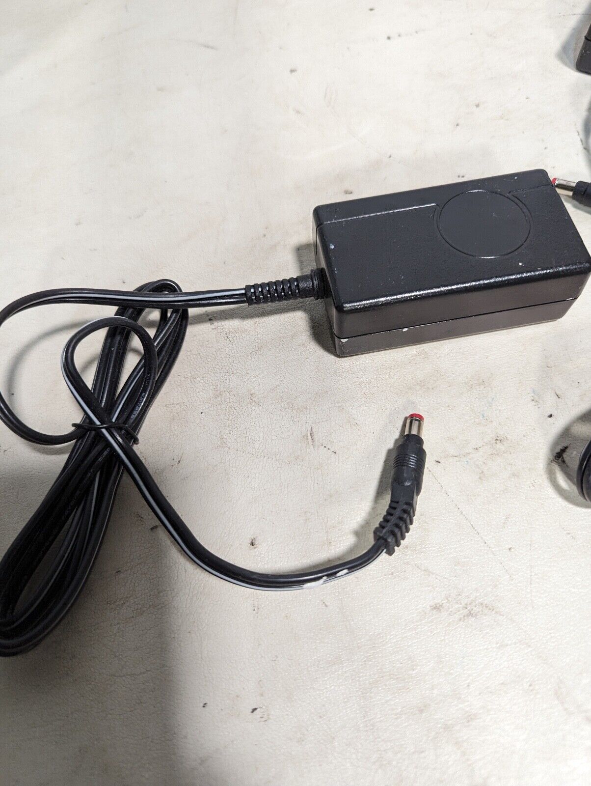 SL Power and AULT 1020A0503F03 Medical Power Supply, 5VDC@3A out, 100-240VAC in