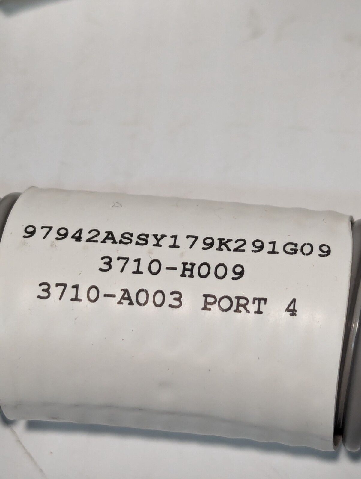 4720-13-000-1258 179K291G09 Corrugated Vacuum Hose, 1562mm - Free Shipping