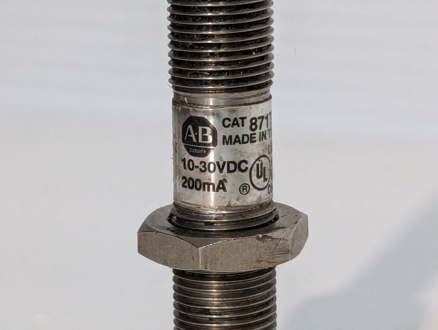 Allen Bradley 871TM-DH4NP12-D4 Inductive Proximity Sensor, 10-30VDC, Series A