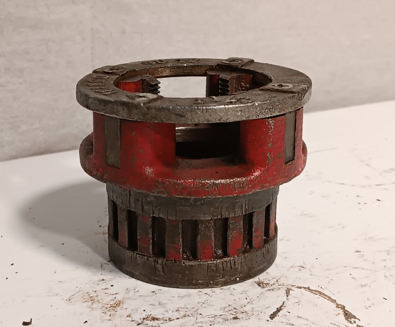 Toledo No. 12 Pipe Threader Die Head 1-1/2"