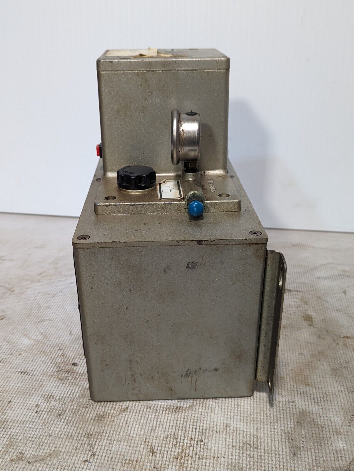 Yeong Dien YMGP-302FW-T6 Lubrication Pump, Discharge Pressure: 1~15kg/cm, 220vac