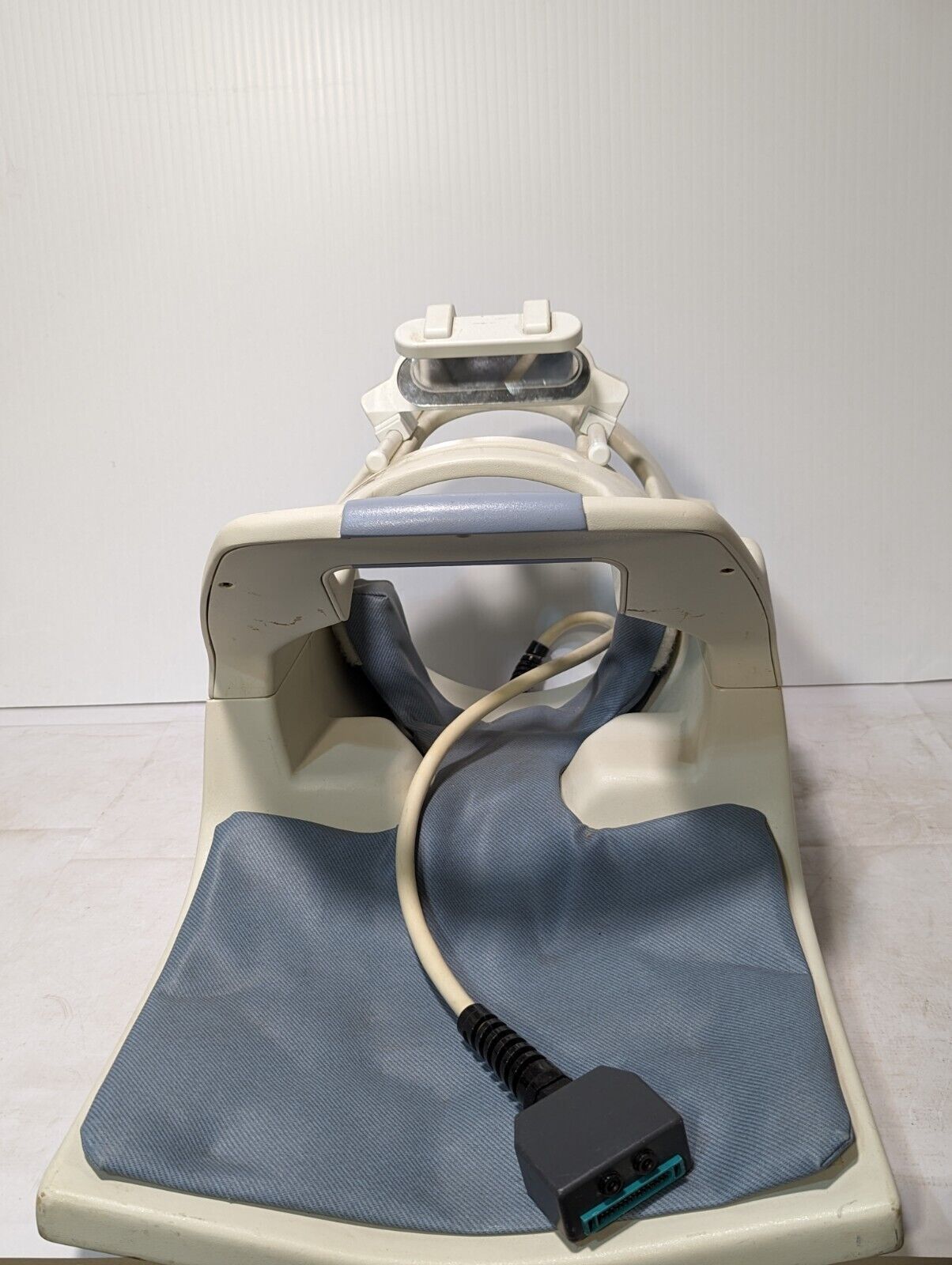 GE 2293668-2 Neurovascular Array Coil (Receive Only) MRI, 1.5T - Free Shipping