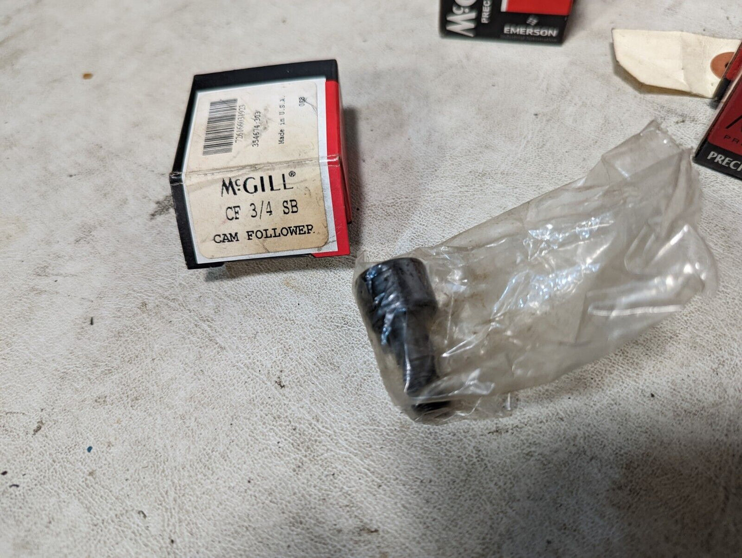 Lot of McGill cam followers: CFH 3/4SB, CF 3/4SB, CF 5/8B, CF 1/2 SB, CF 5/8, ++