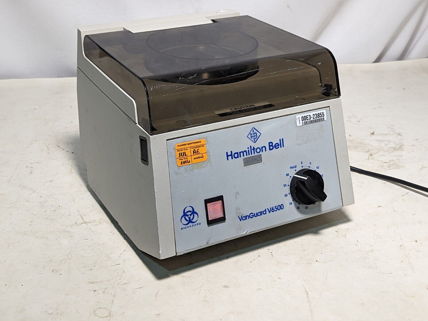 VanGuard V6500 centrifuge, 3400RPM, 110VAC, 60Hz, 0.95A, model 6500
