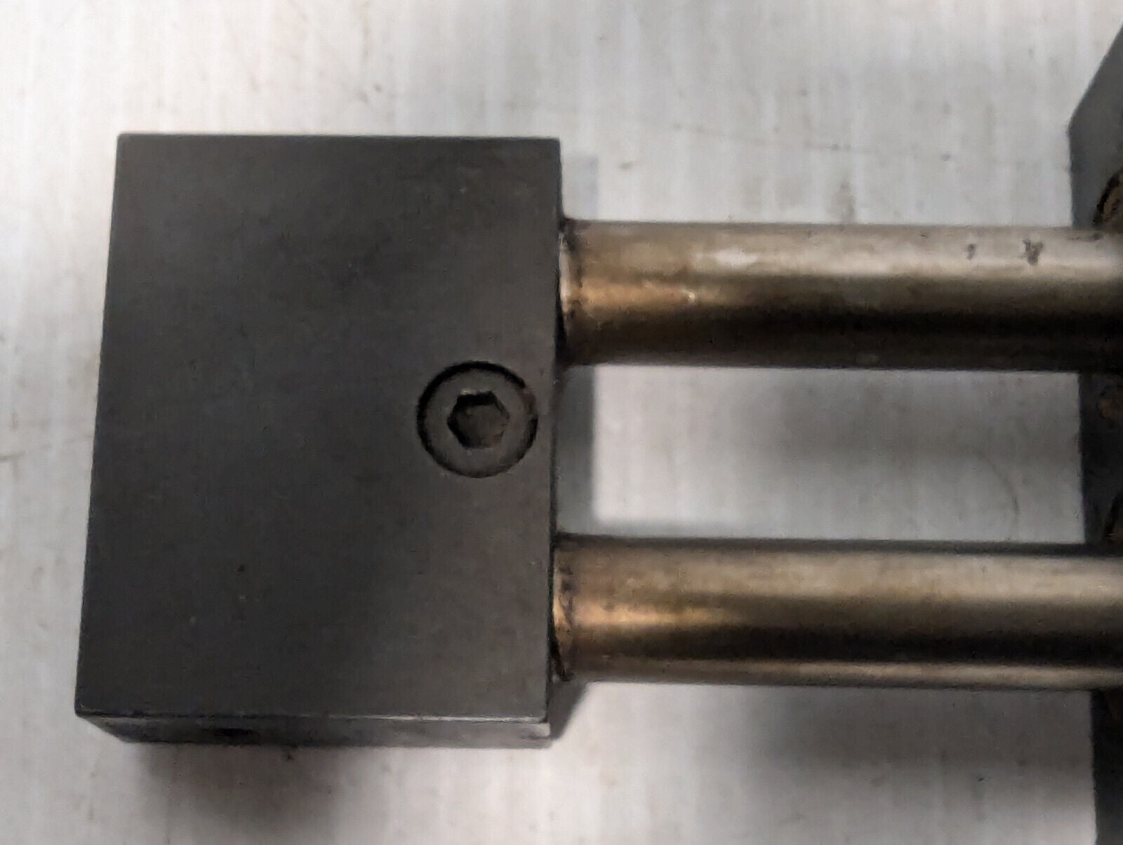 Stelron DS5-3-A pneumatic anti-friction slide, DS Series, USA, Free Shipping