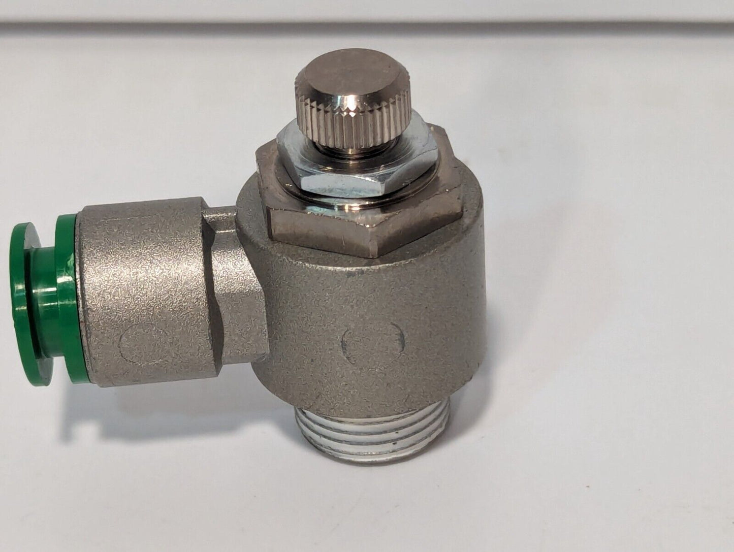 163K690H01 Green Air Flow Control Elbow, 3/8" body, 10MM OD Tubi - Free Shipping