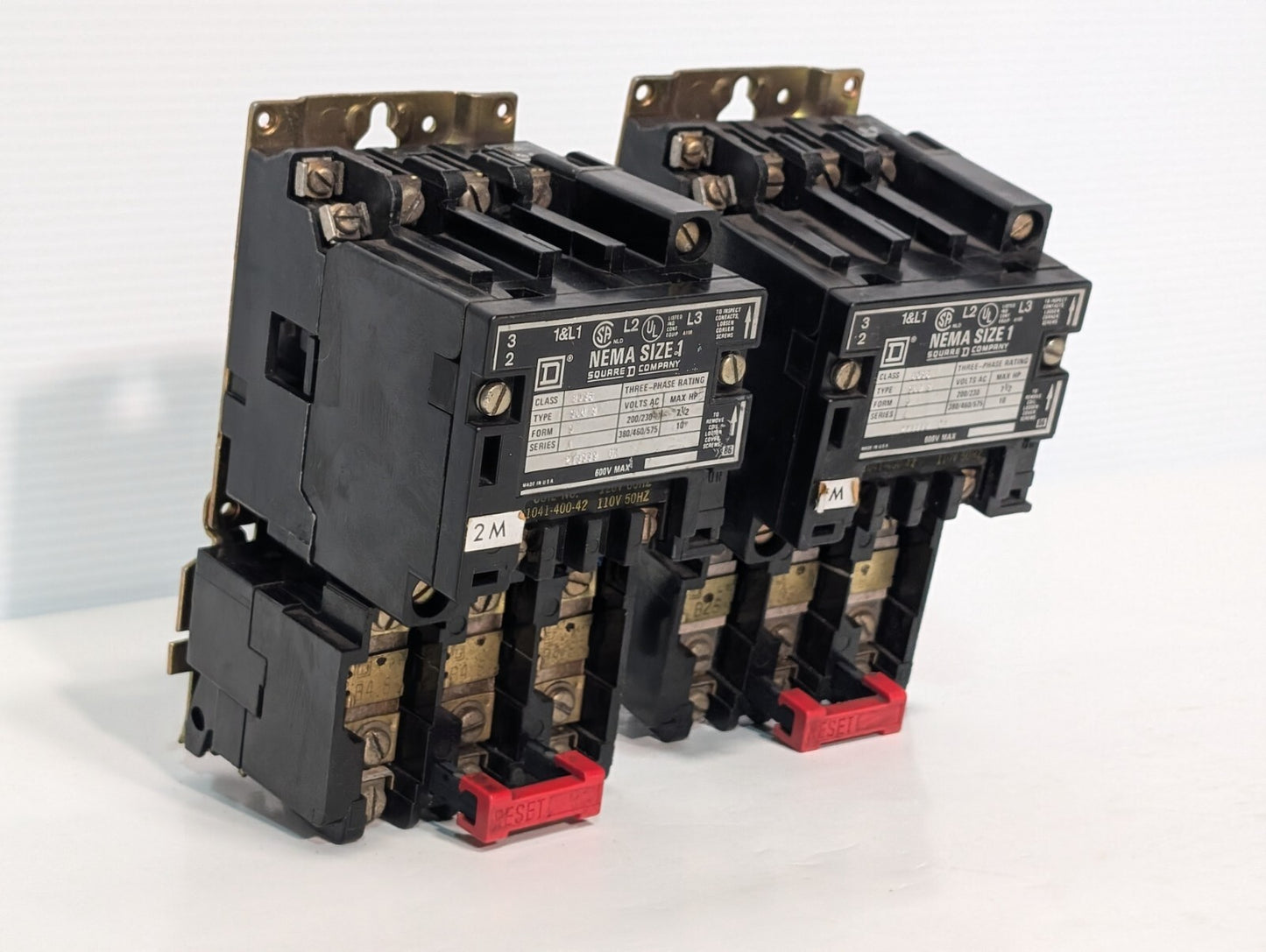 Square D 8536SC03 motor starter, NEMA Size 1, 3 Phase with 31041-400-42 Coil