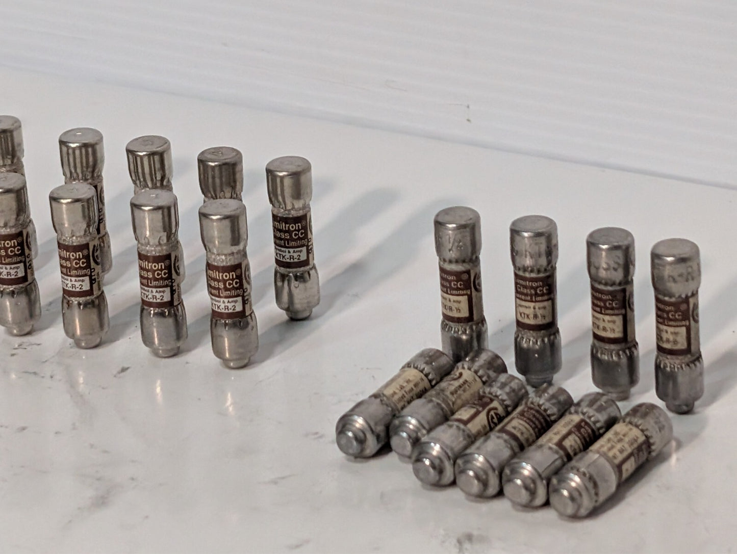 (27) Limitron KTK and KLKR Fuses, KLKR 1, KTK-R-2, KTK-R-1/2, KTK-R-20