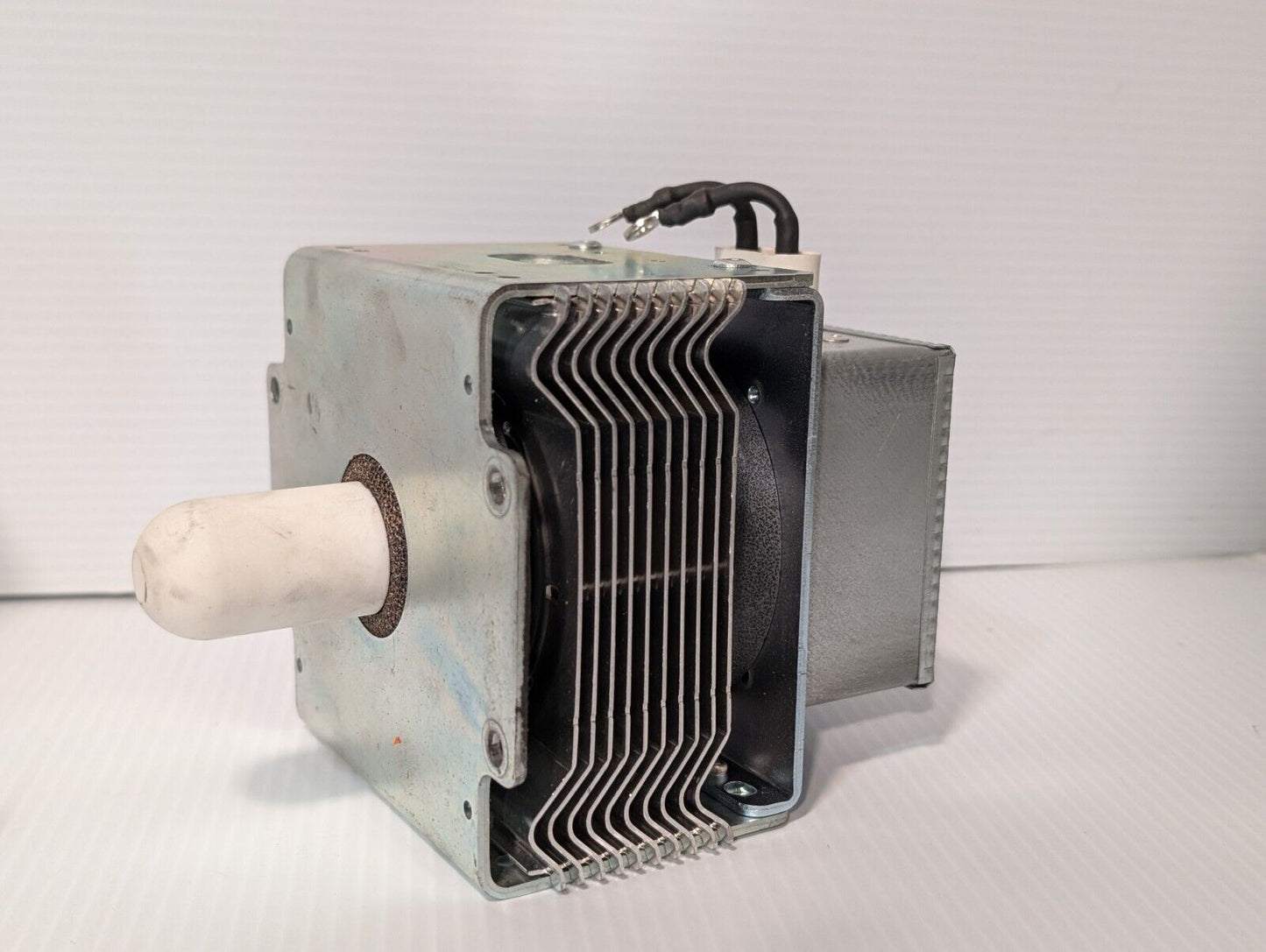 Unbranded 0904-000017 Microwave Magnetron - Free Shipping