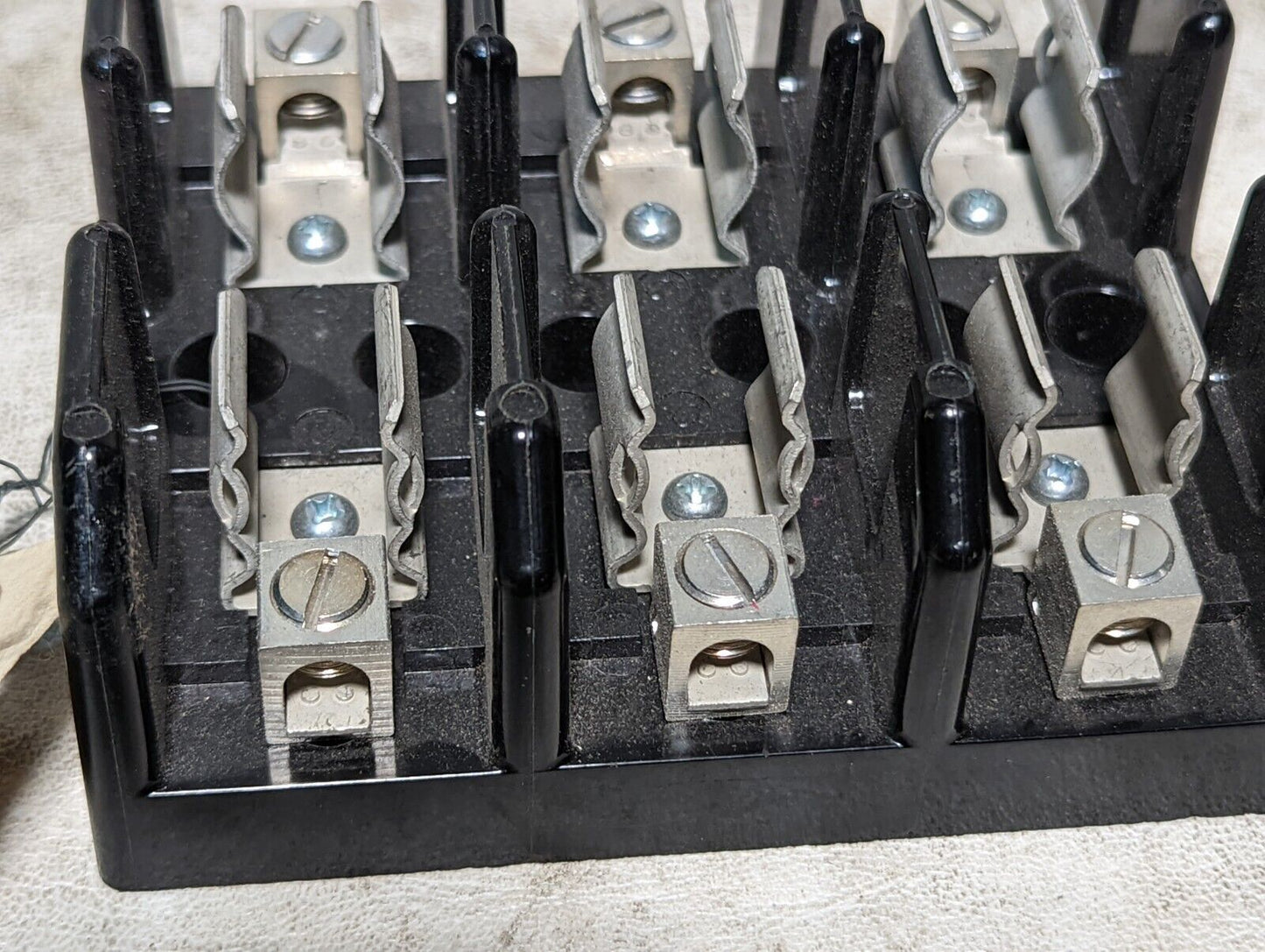 Buss J60030-3C fuseholder