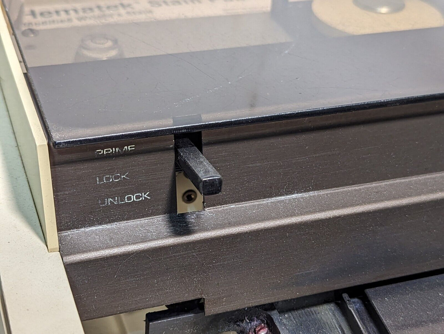 Bayer Hema-Tek 2000 Hematology Slide Stainer