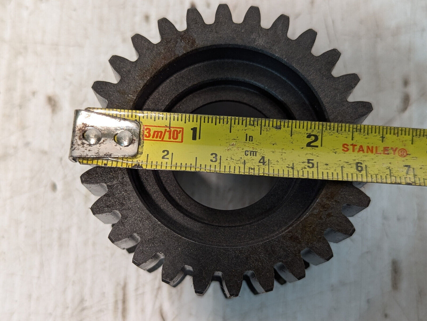 Unknown Gear 2.5 Diameter, 1/4" tooth, 1" center diam., 1.5" thick-Free Shipping