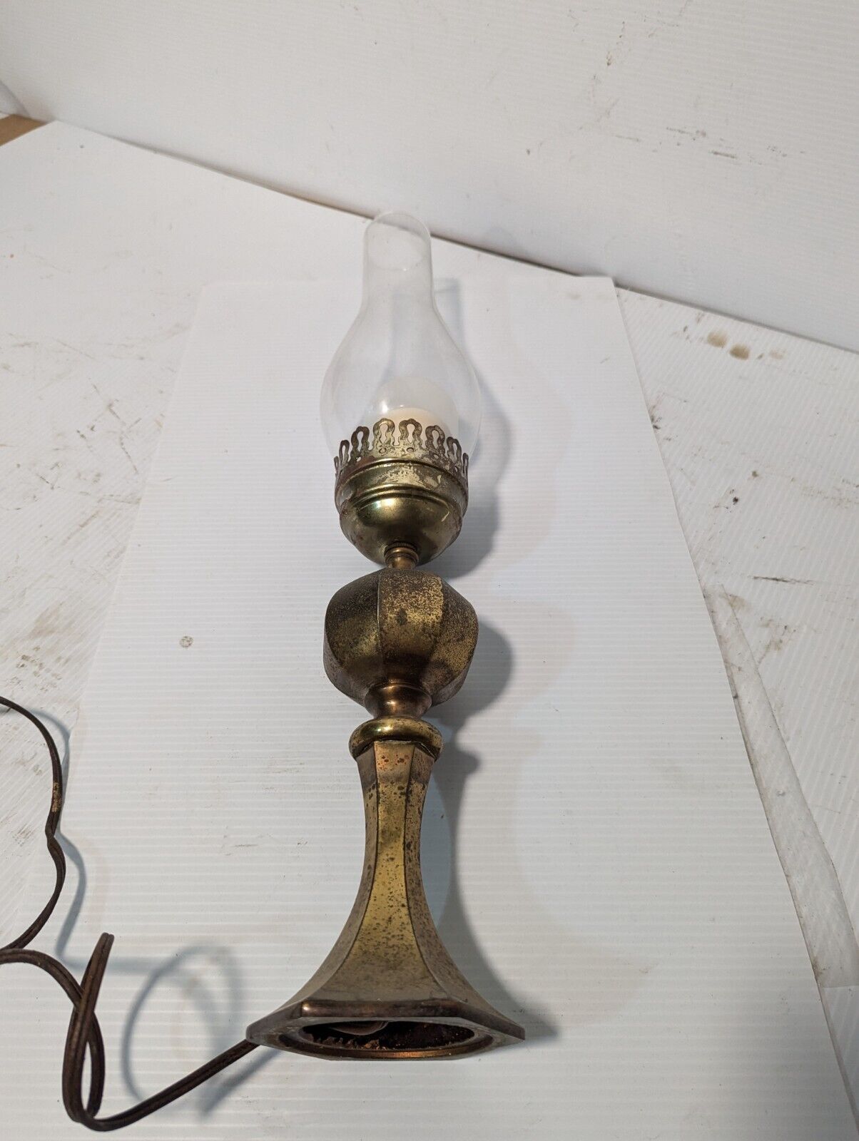 Vintage brass candle holder hurricane lamp, tested and working - Free Shipping