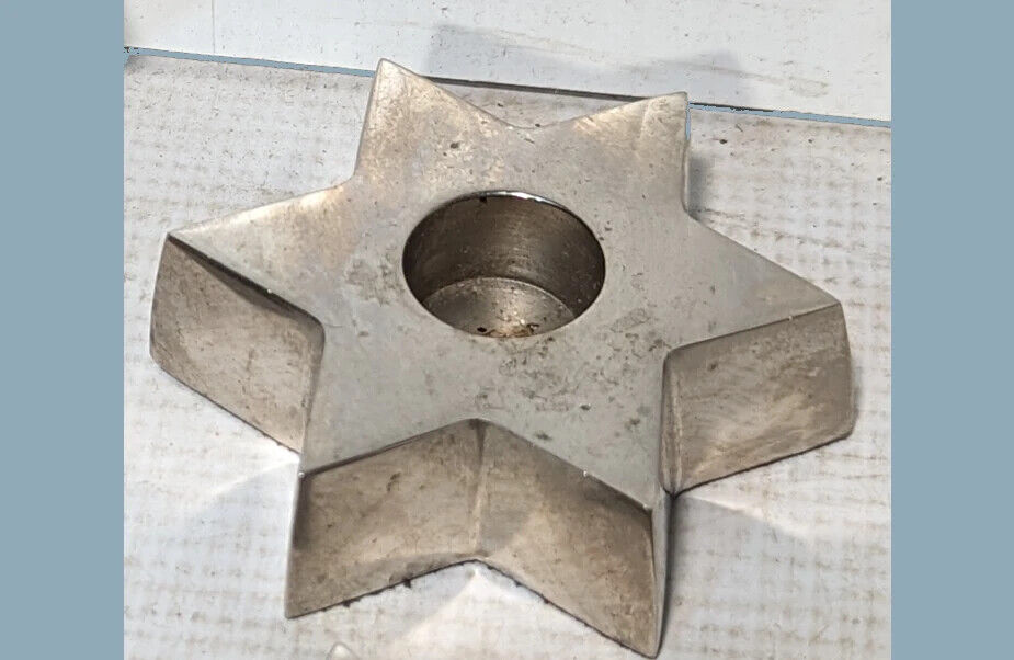 Set of 4 Crate and Barrel 405-574 Pillar Candle Holders, Star of David