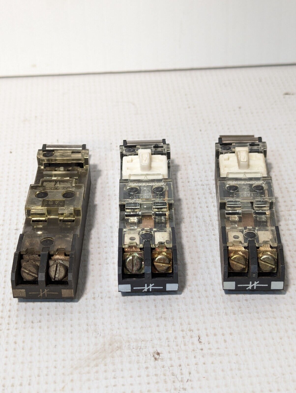 Allen Bradley 595-B Heavy Duty Size 0-5(-4) Auxilary Contact - Free Shipping