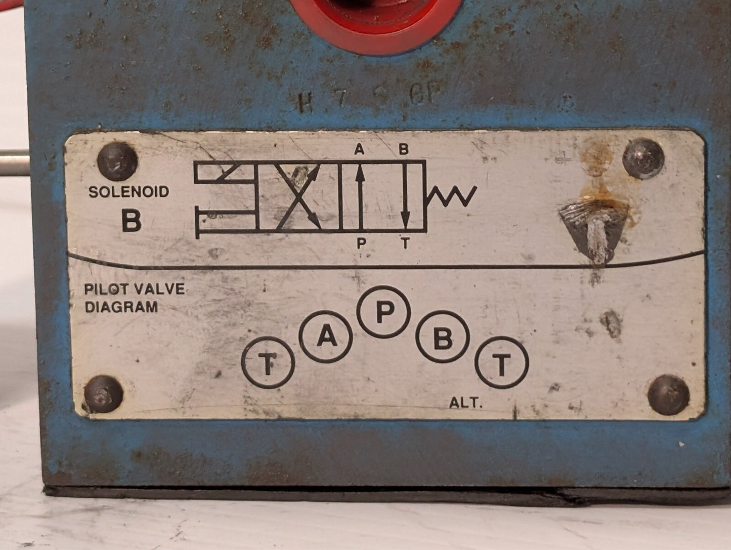 Vickers DG4S4 012A 50 Directional Control Pilot Solenoid Valve Two-Stage