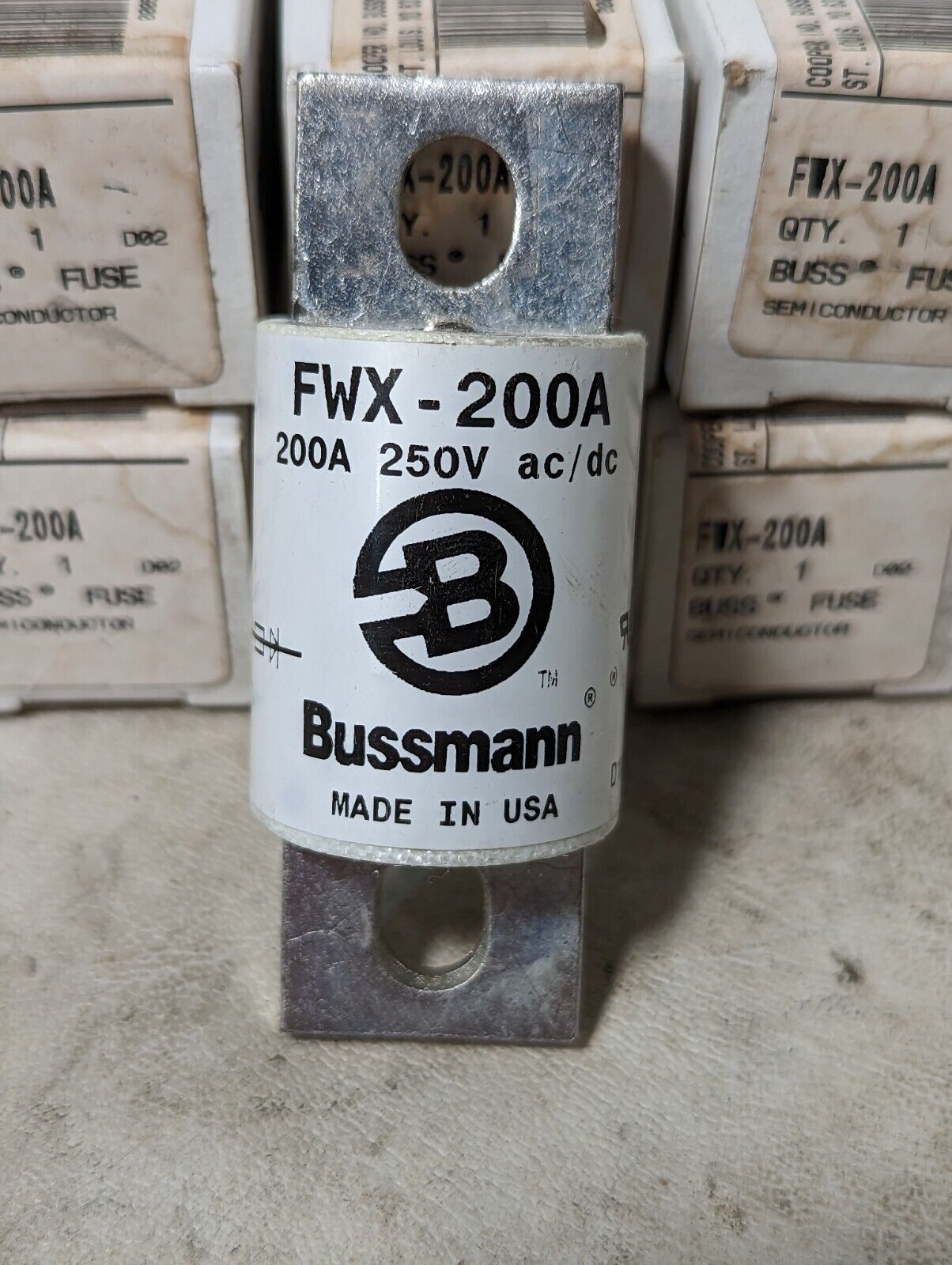 Bussmann FWX-200A fuse, 200A, 250VAC/DC