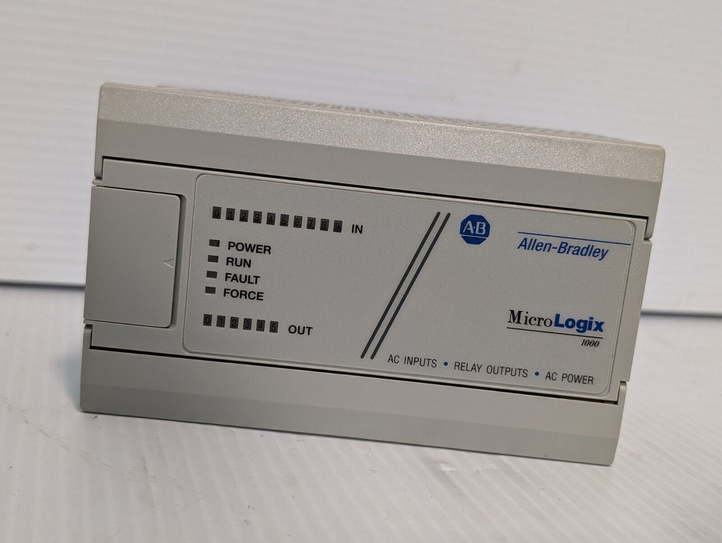 Allen Bradley 1761-L16AWA MicroLogix1000 16 Point PLC Controller - Free Shipping