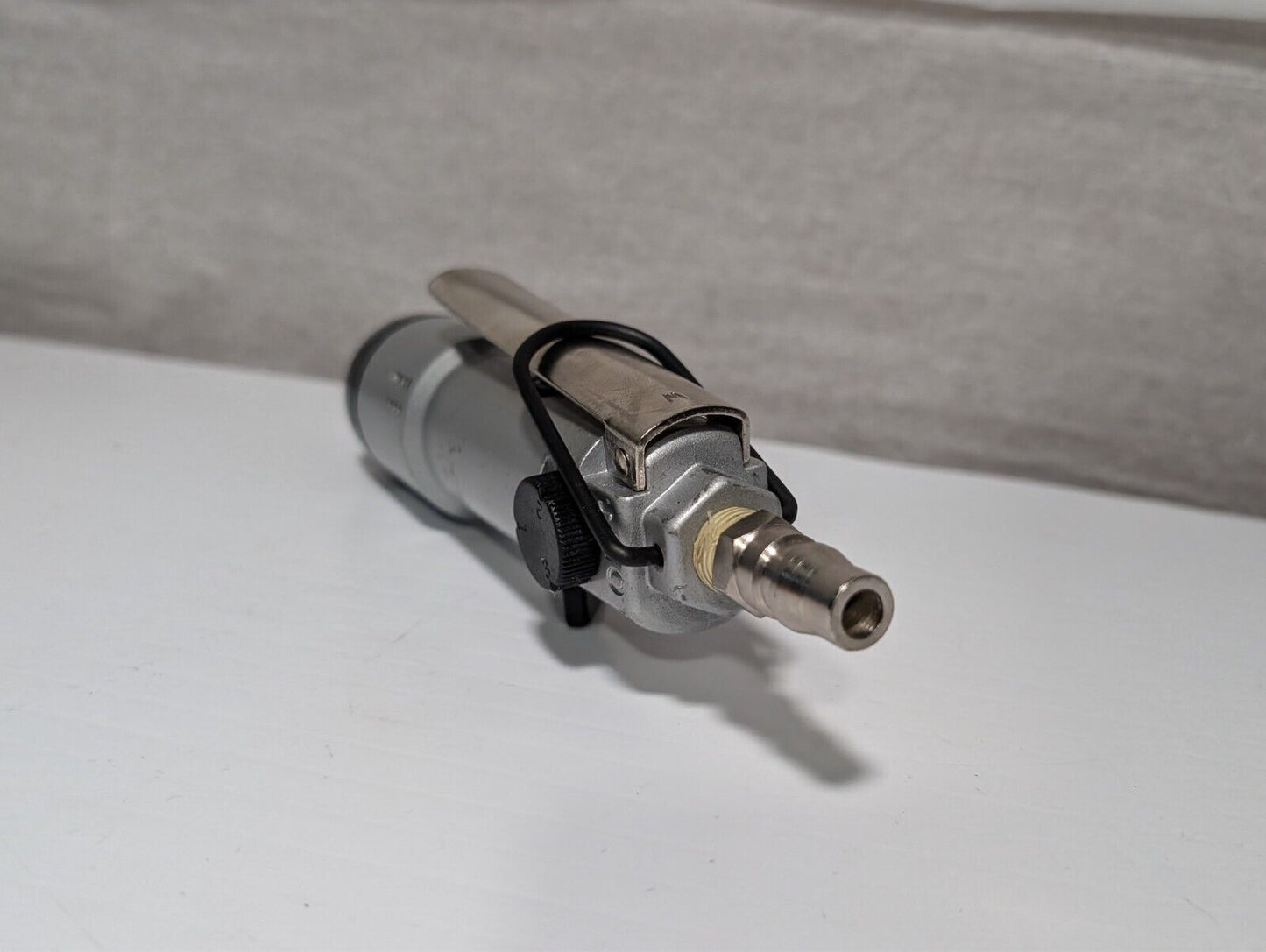 4-5M/M Pneumatic Screwdriver (Chinese Brand, Used From Working Environment)
