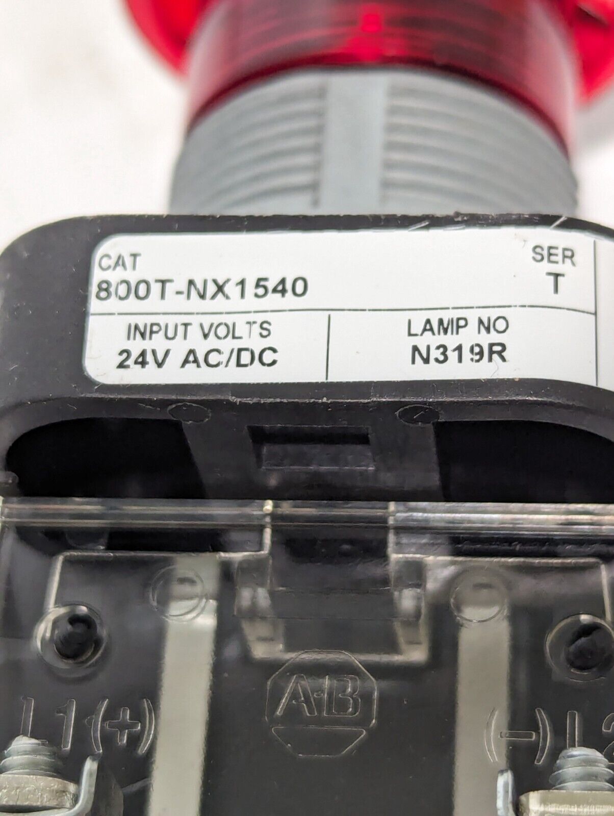 Allen Bradley 800T-NX1540 Emergency Stop Push-button SER.T - Free Shipping