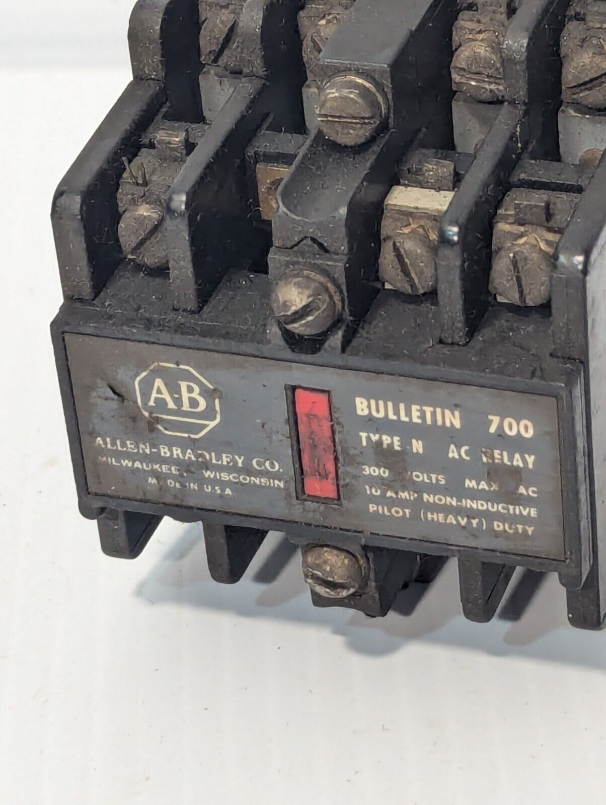 Allen Bradley 700-N400A1 AC Relay, 110\120v, 4 Pole, NEMA A300 - Free Shipping