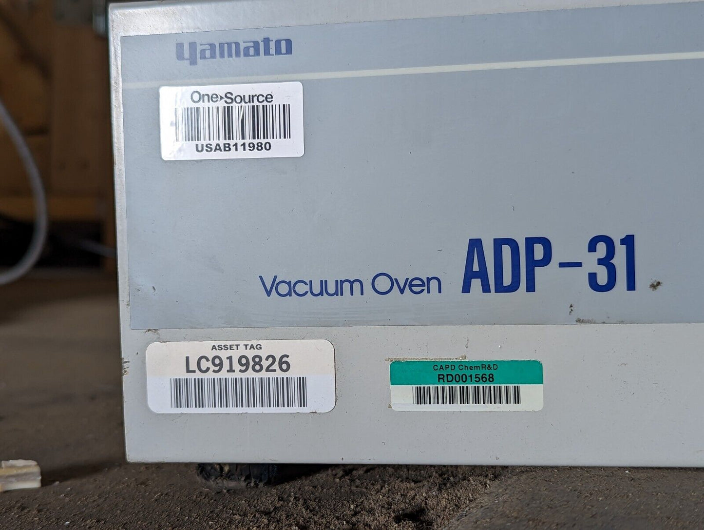 Yamato ADP-31 PID-controlled vacuum drying oven, 1.0 cu ft, 120 VAC