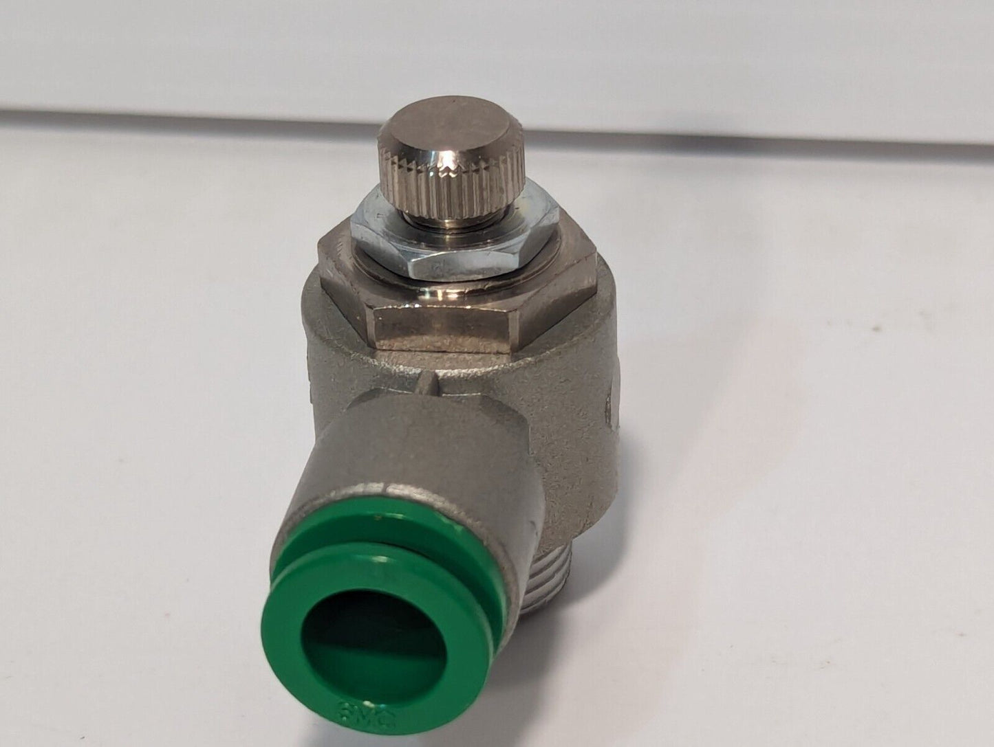 163K690H01 Green Air Flow Control Elbow, 3/8" body, 10MM OD Tubi - Free Shipping