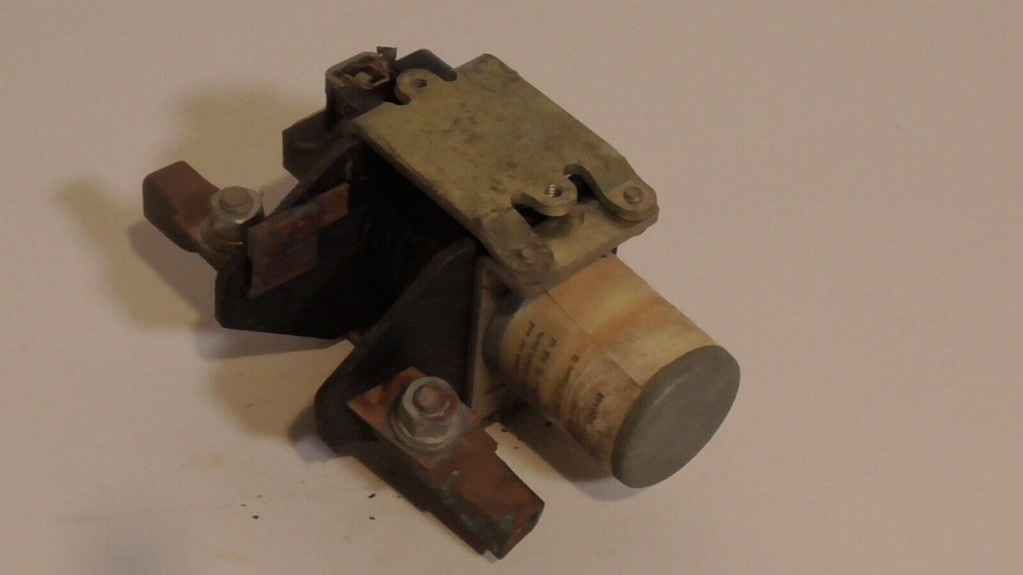 Square D Magnetic Relay 9055 A0-120R A Coil 750C10G2