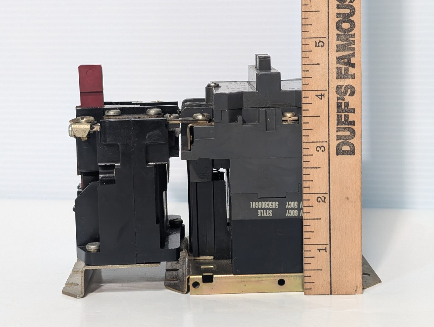 Westinghouse A200M0CAC Motor Starter, NEMA Size 0, Single or Polyphase, 3-Pole