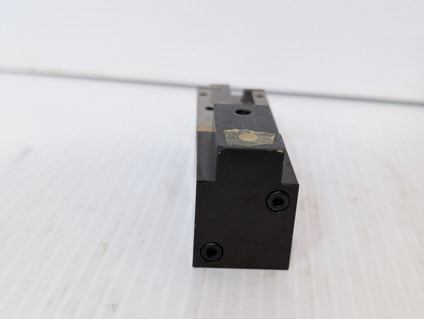 5-723-00047-1 Finger Parallel Gripper or Linear Bearing Actuator Slide