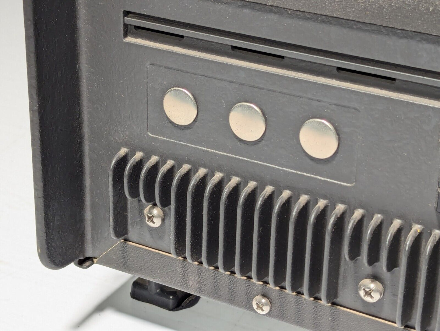 Wavetek 90 20-MHz synthesized function generator with manual as pictured