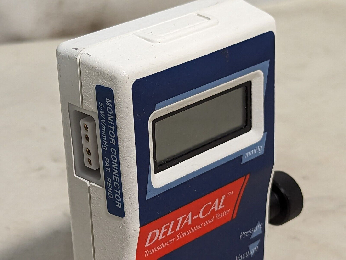 Utah Medical Delta-Cal 650-950 transducer simulator and tester
