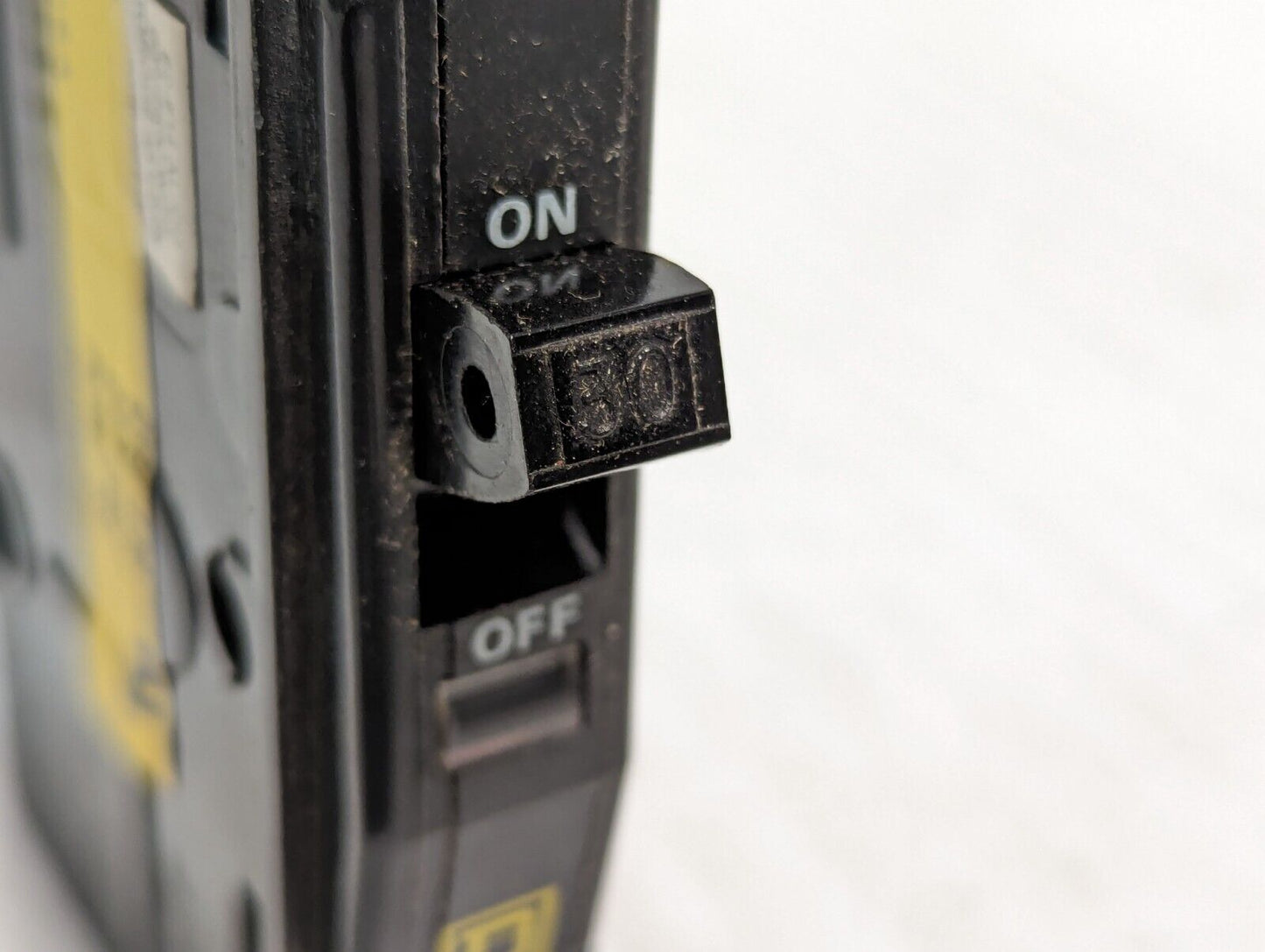 Square D QYU130 Thermal Magnetic Mini Circuit Breaker, 30A, 277v, 1-Pole