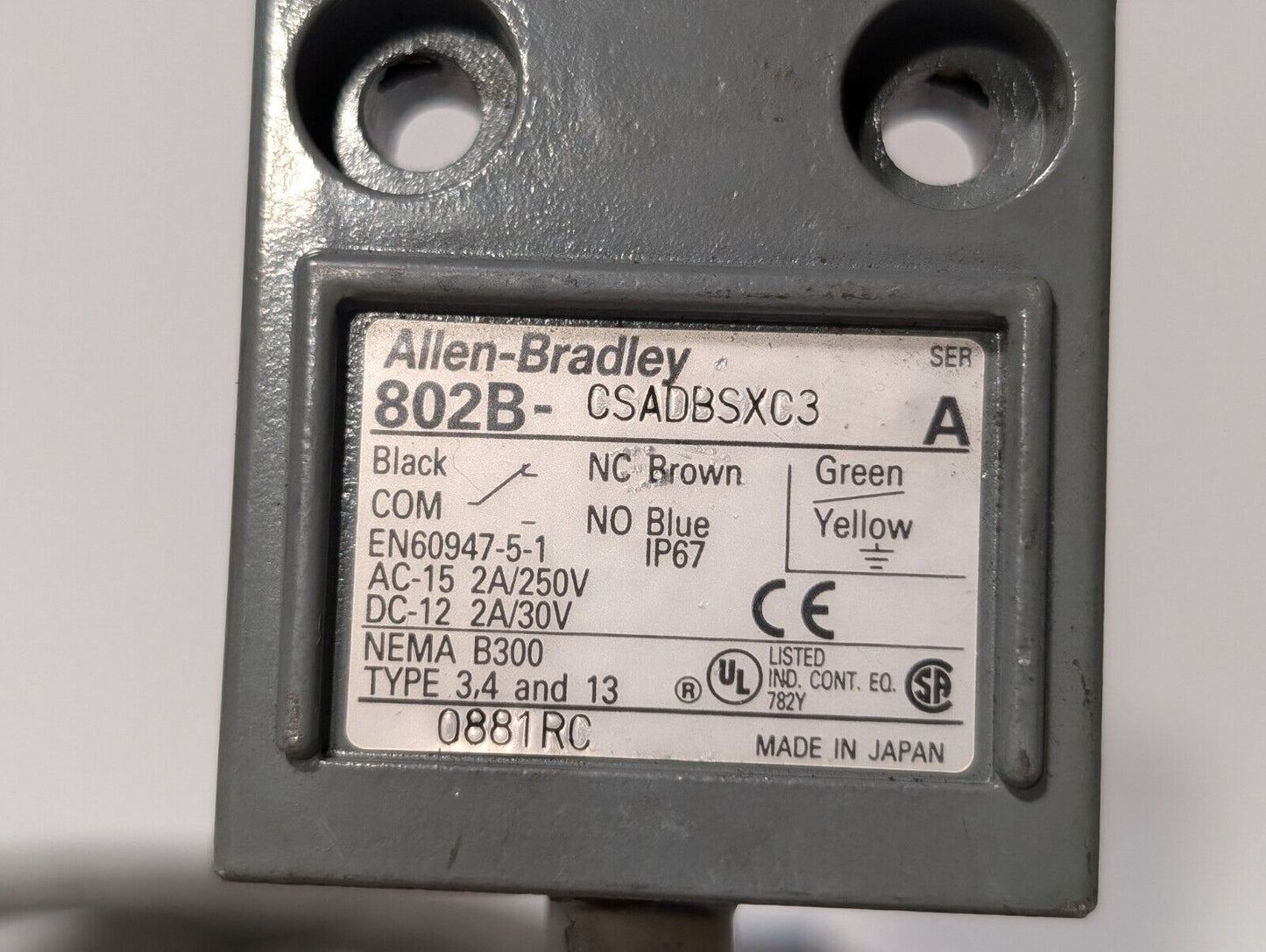 Allen Bradley 802B-CSADBSXC3 Compact Top Push Roller Limit Switch