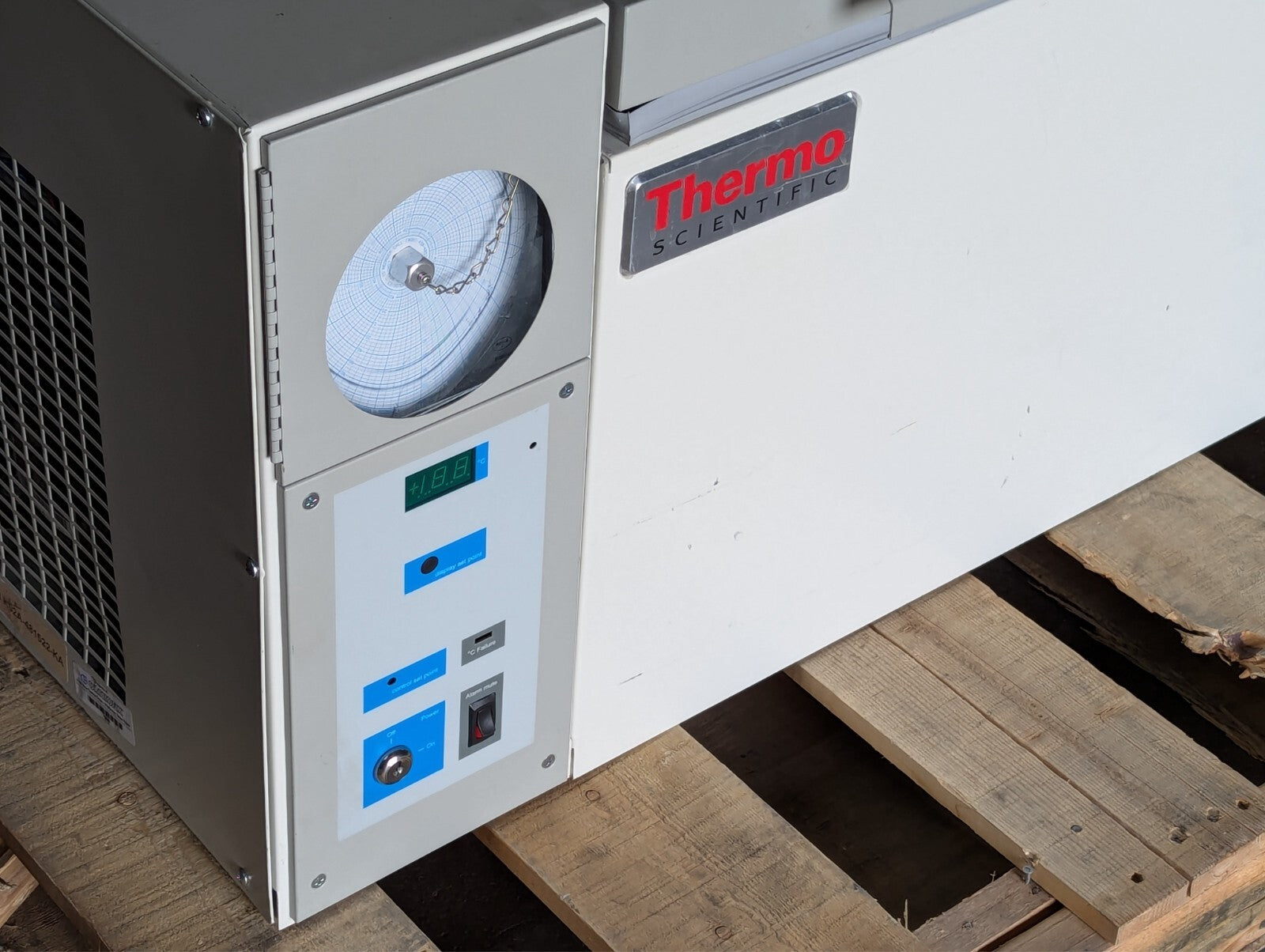 Thermo Fisher Scientific Benchtop Freezer ULT 185-5-A 115 V As Pictured