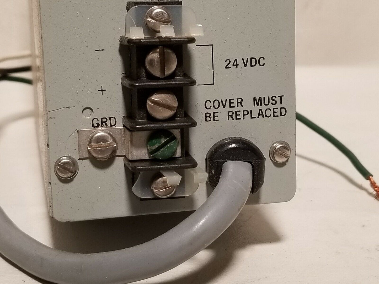 Wescom 841-00 24VDC regulated power supply, 1A