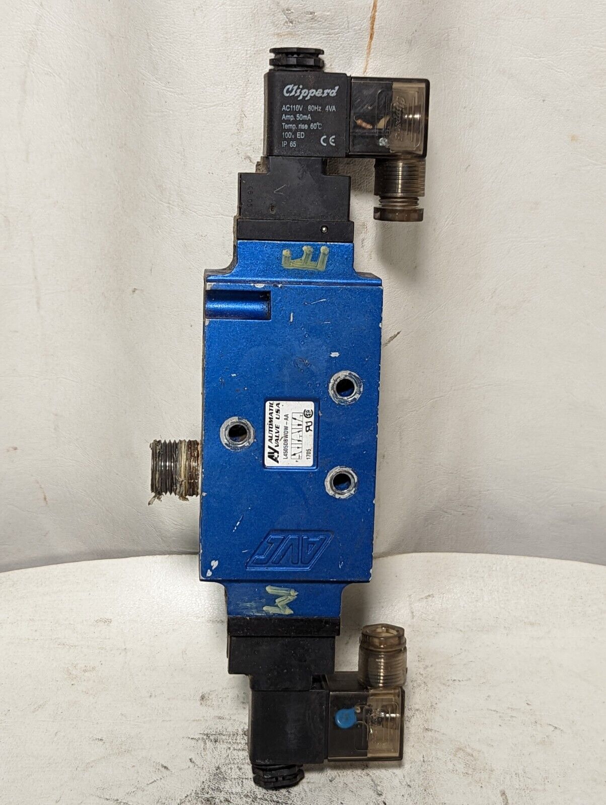 Automatic Valve L4505DBWDW-AA pneumatic solenoid valve