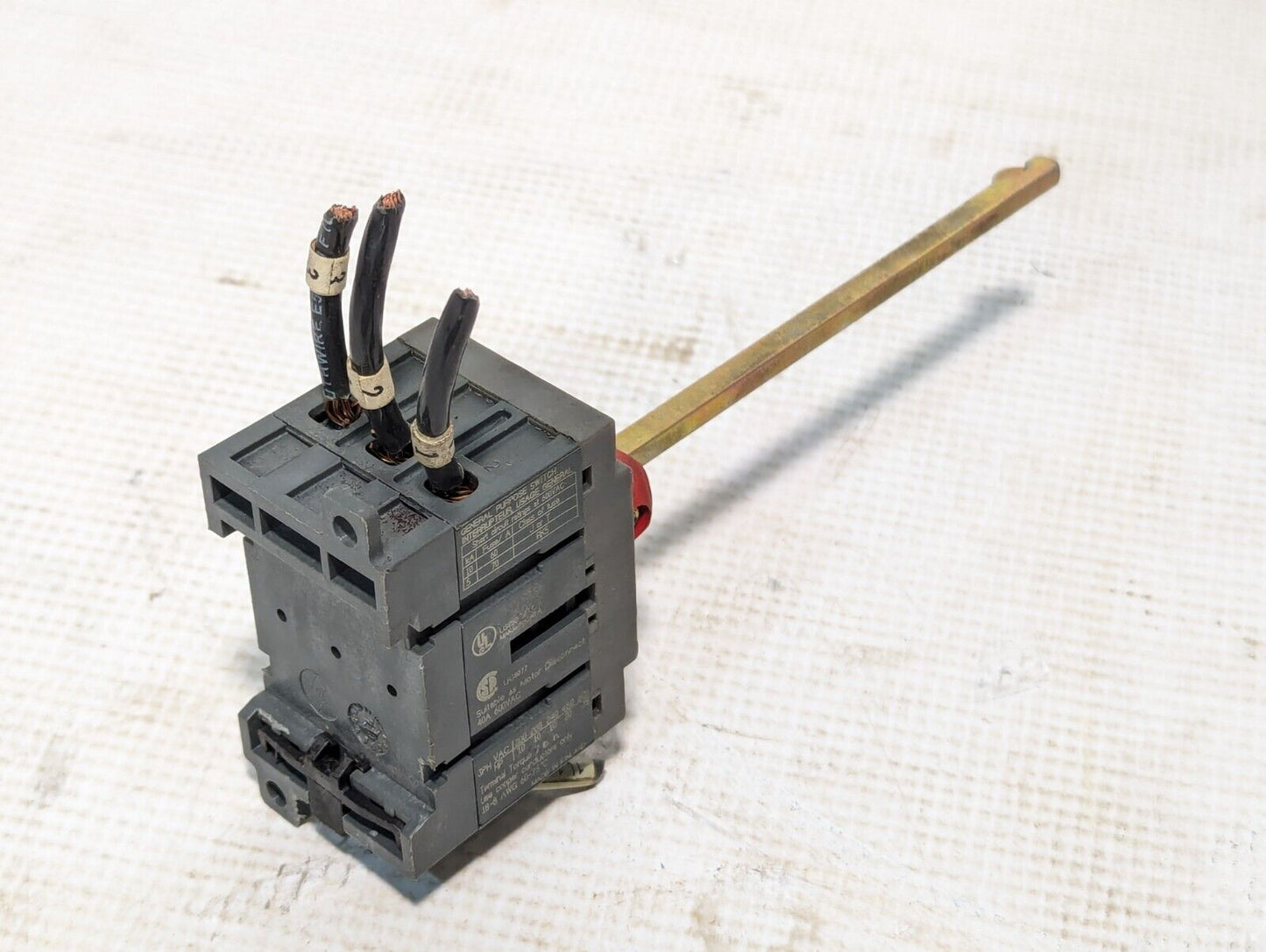 ABB OT32E3 Electrical Box Disconnect Switch 600Vac 40A W/ Handle - Free Shipping