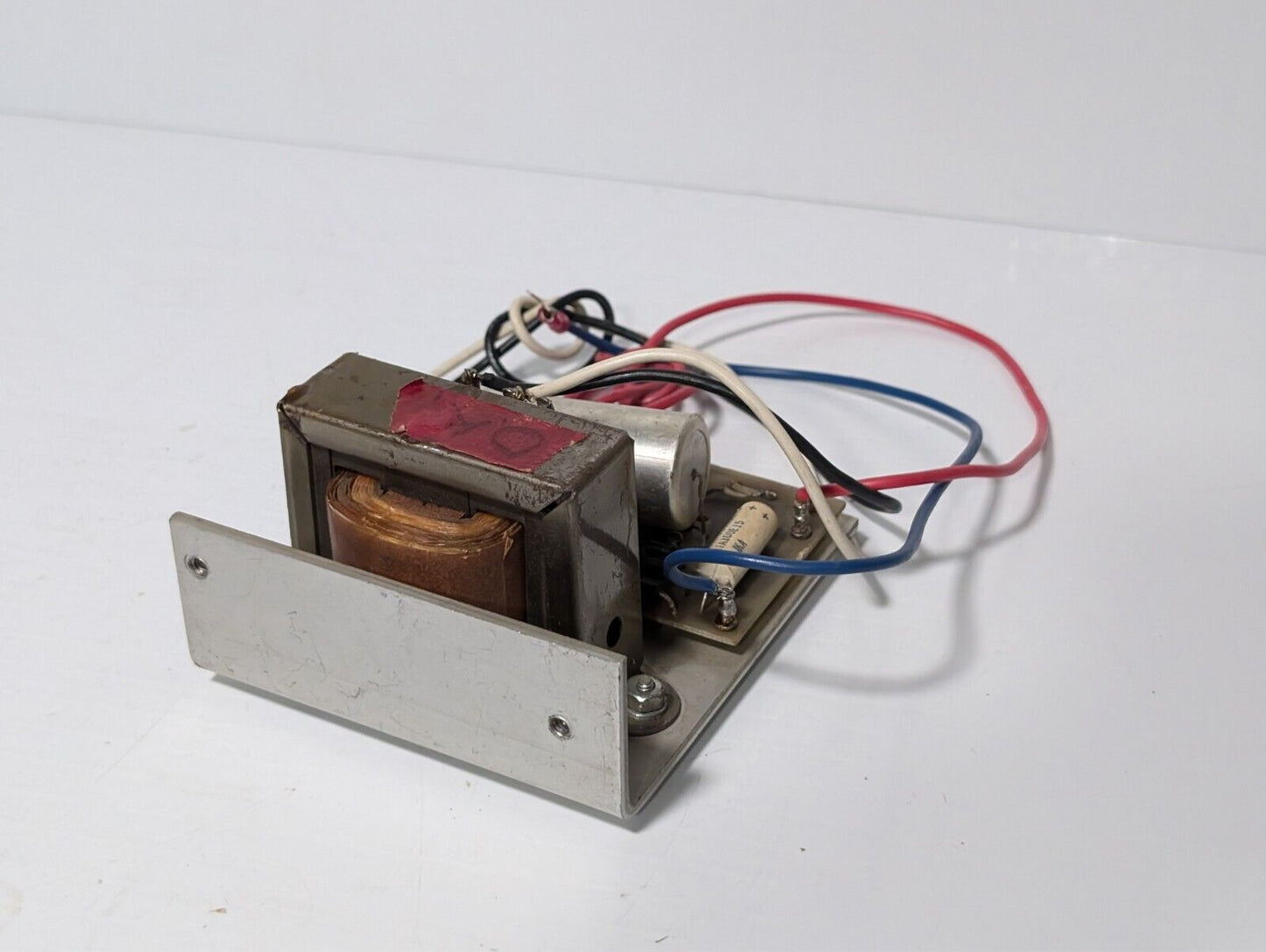Wanlass DPS-1 regulated power supply, 5/6VDC @3/2.5A out; 105-125VAC, 60Hz, 1 ph