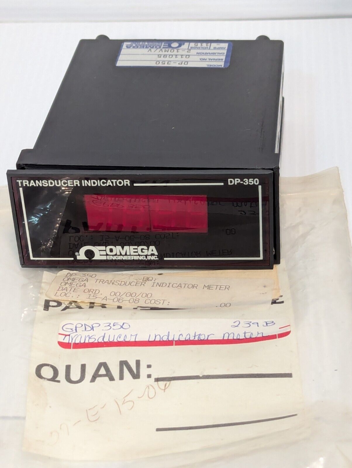 Omega DP-350 transducer indicator meter, 115V, 2-10MV/V calibration, four-digit