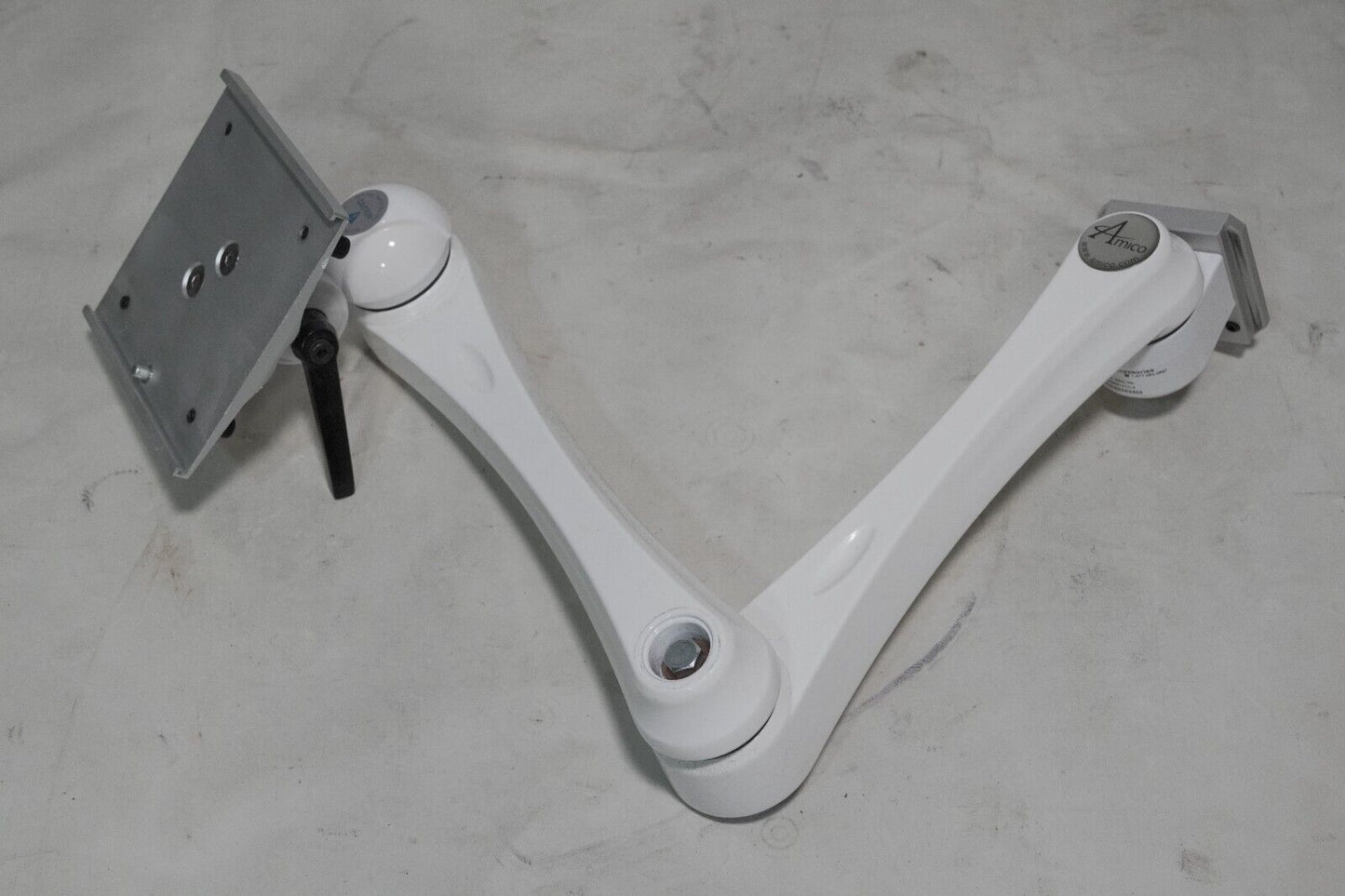 Amico SSM-150 side to side monitor arm