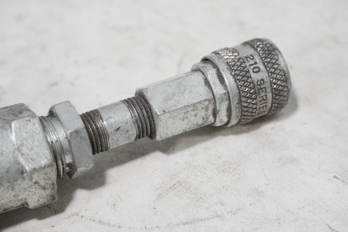 Dixon Grease Gun Coupler Assembly, Hansen Series 210